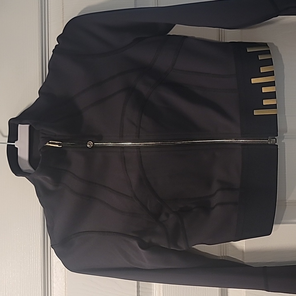 Lululemon Cropped Define Jacket Limited EDITION